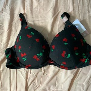 Size 38C Cacique Bra